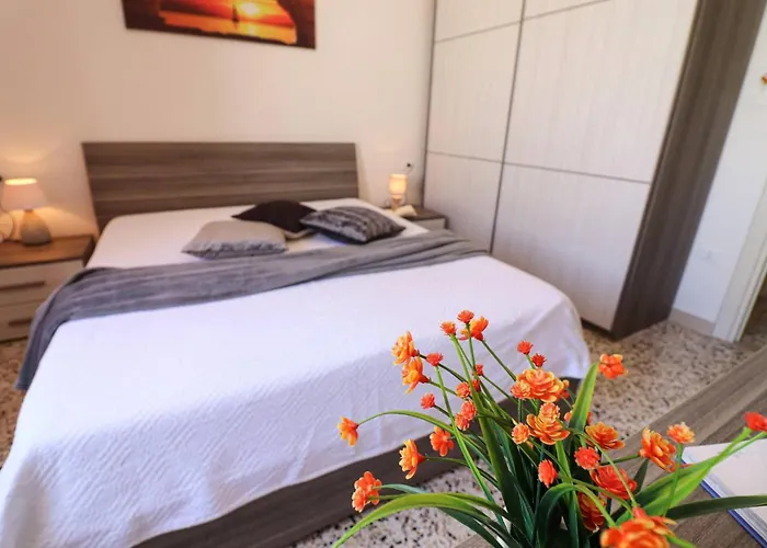 Giorgia Vacation 奥特朗托